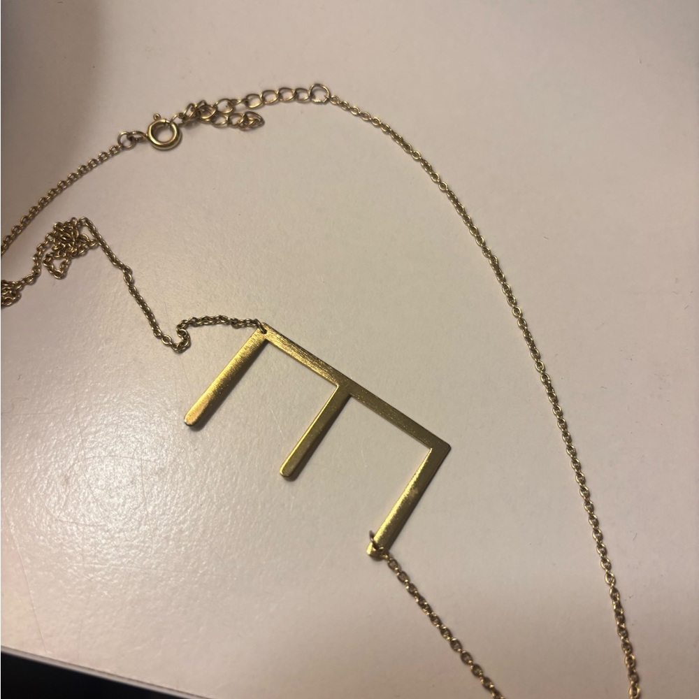 Anthropologie Gold Initial 'E' Necklace - Picture 5 of 7
